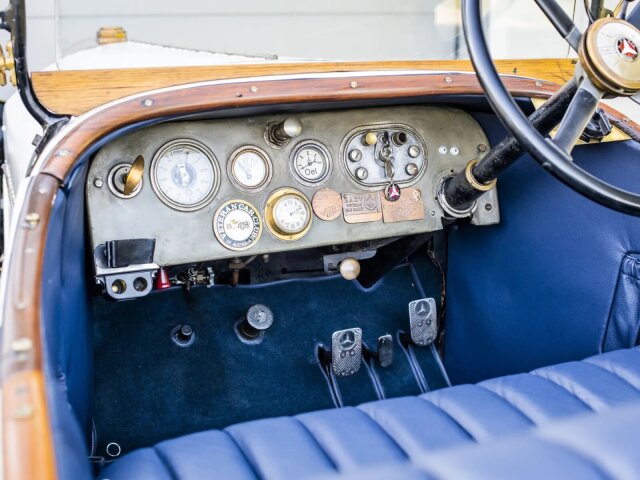 Mercedes-Benz -