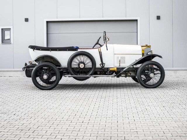 Mercedes-Benz -