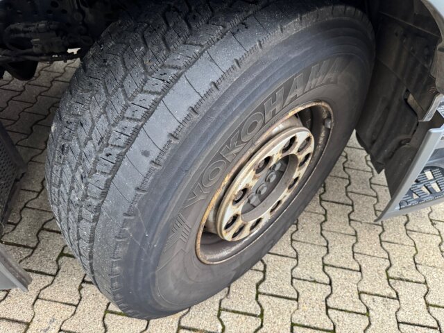 Mercedes-Benz Antos