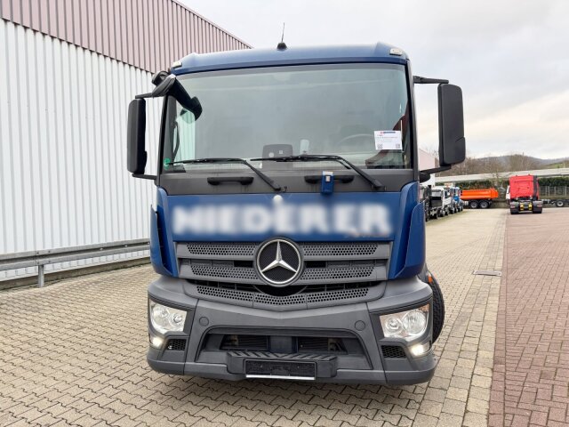 Mercedes-Benz Antos