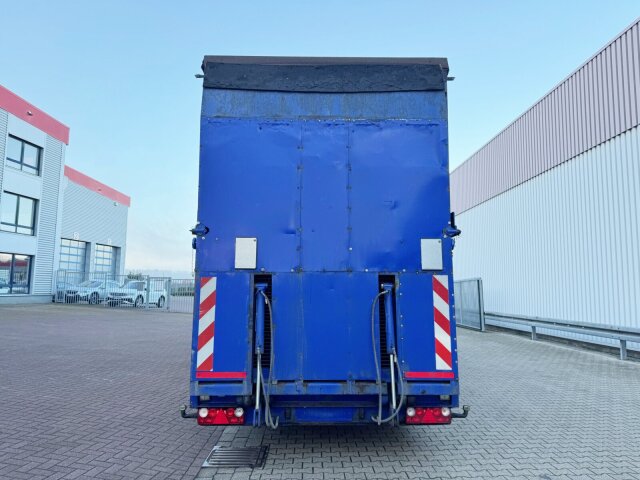Renders Andere