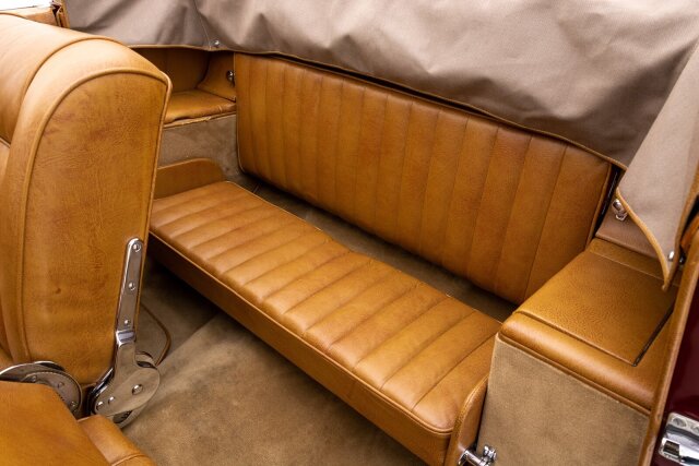Mercedes-Benz 300