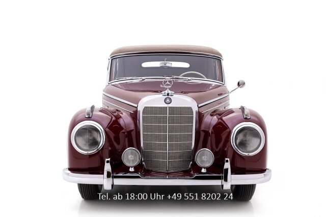 Mercedes-Benz 300