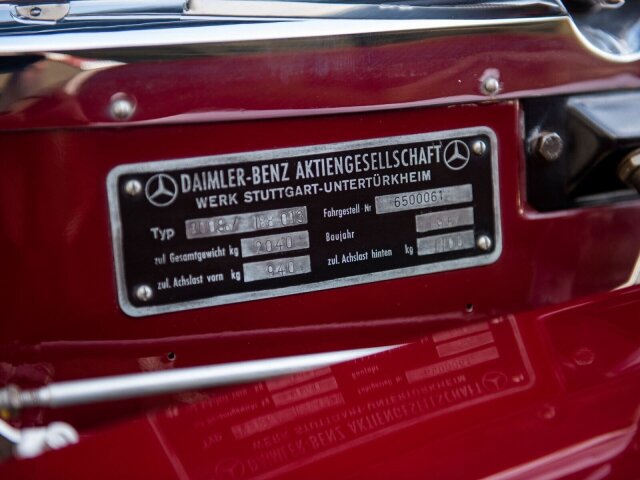 Mercedes-Benz 300