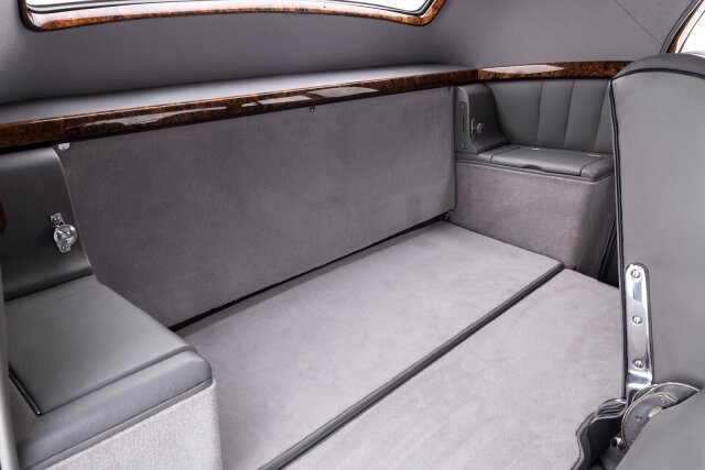 Mercedes-Benz 300