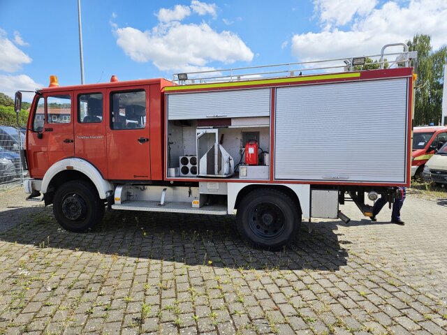 Mercedes-Benz -