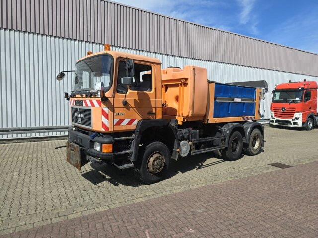 MAN F10