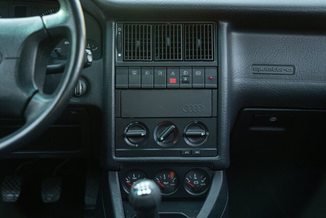 Audi 80
