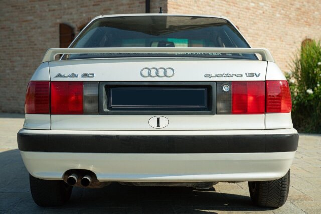 Audi 80
