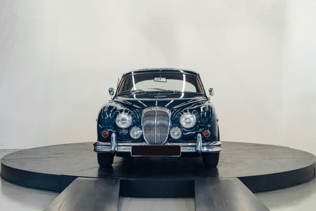 Jaguar MKII