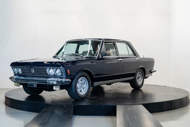 Fiat130 Berlina 3200