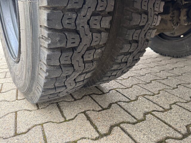 Mercedes-Benz -
