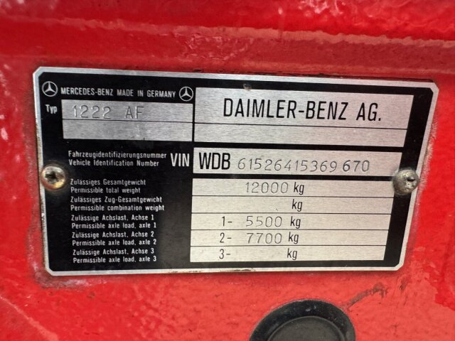 Mercedes-Benz -
