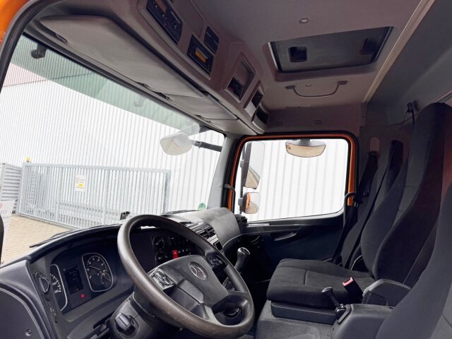 Mercedes-Benz Atego