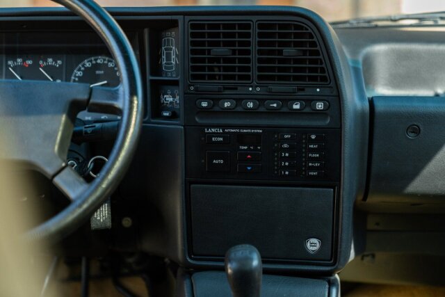 Lancia Thema