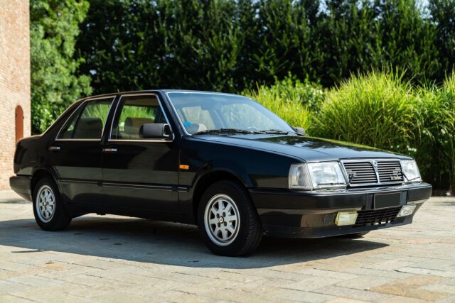 Lancia Thema