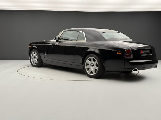 Rolls-Royce Phantom