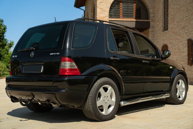 Mercedes-Benz ML 55 AMG