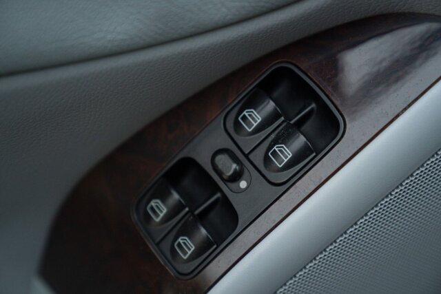 Mercedes-Benz C 320