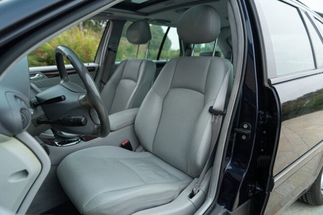 Mercedes-Benz C 320
