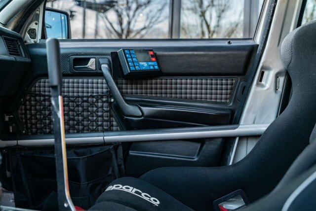 Mercedes-Benz 190 E