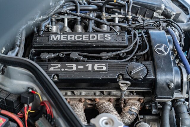 Mercedes-Benz 190 E