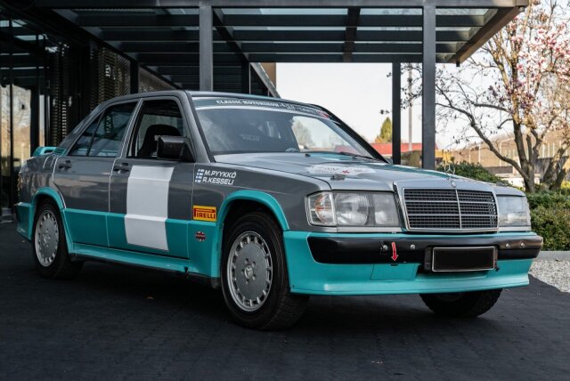Mercedes-Benz 190 E