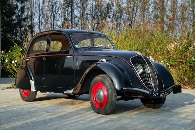 Peugeot202 BH Limousine