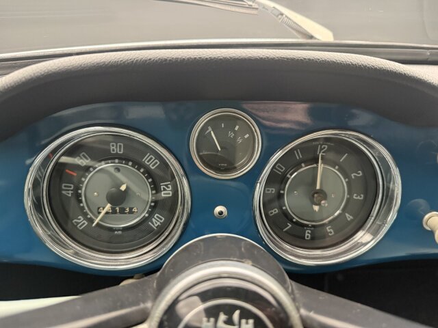Volkswagen Karmann Ghia