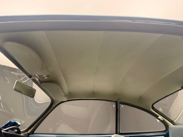 Volkswagen Karmann Ghia