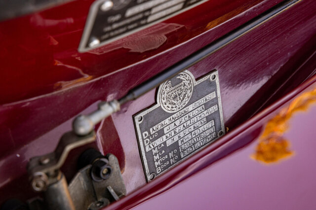 Mercedes-Benz 300