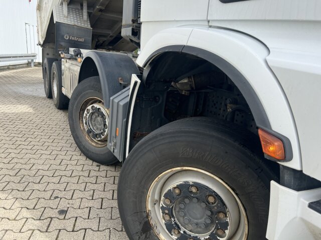 Mercedes-Benz Arocs