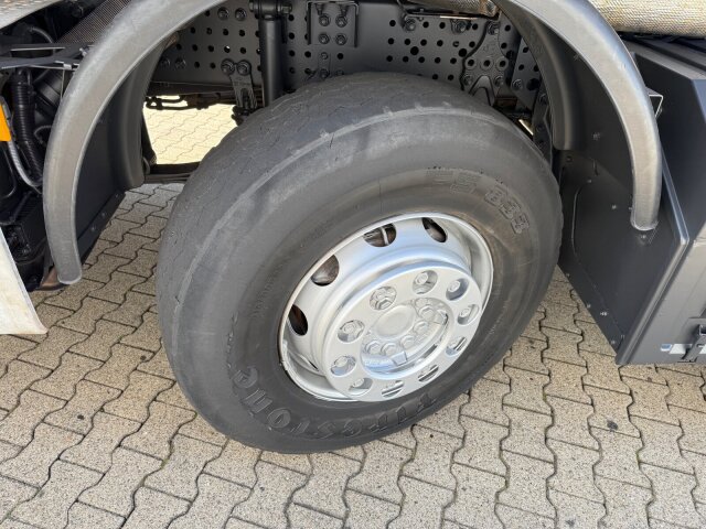 Mercedes-Benz Arocs