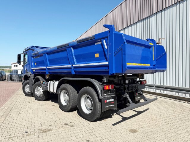 Mercedes-Benz Arocs