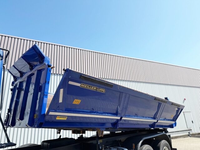 Mercedes-Benz Arocs