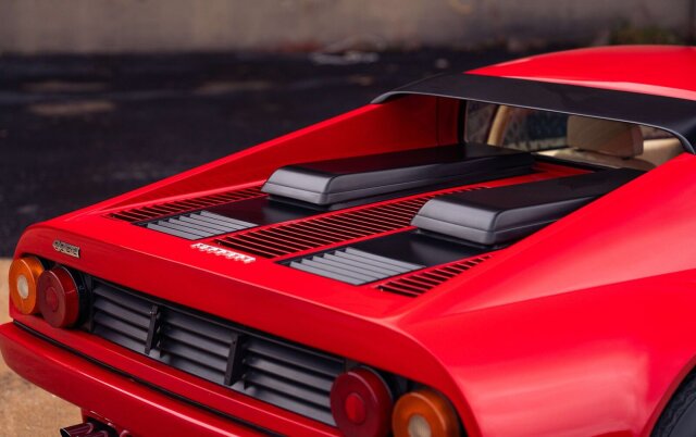Ferrari 512