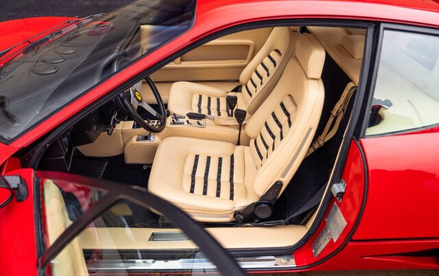 Ferrari 512