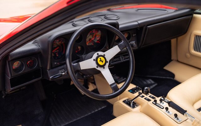 Ferrari 512