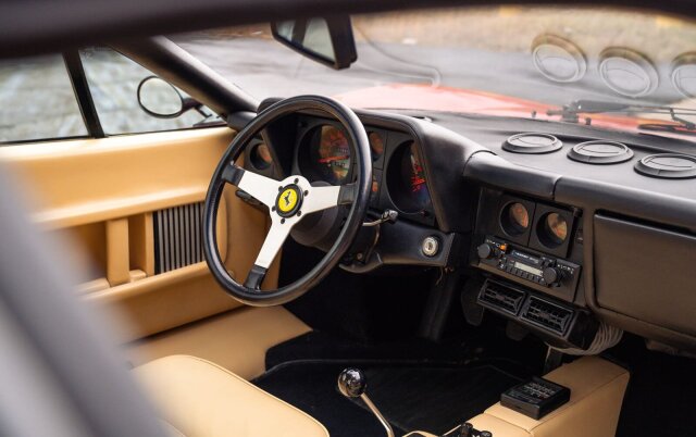Ferrari 512