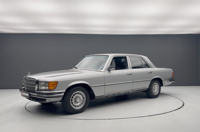Mercedes-Benz450 SE Limousine W116