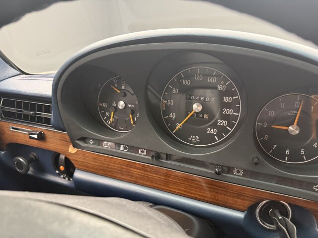 Mercedes-Benz 450