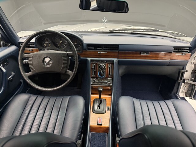 Mercedes-Benz 450