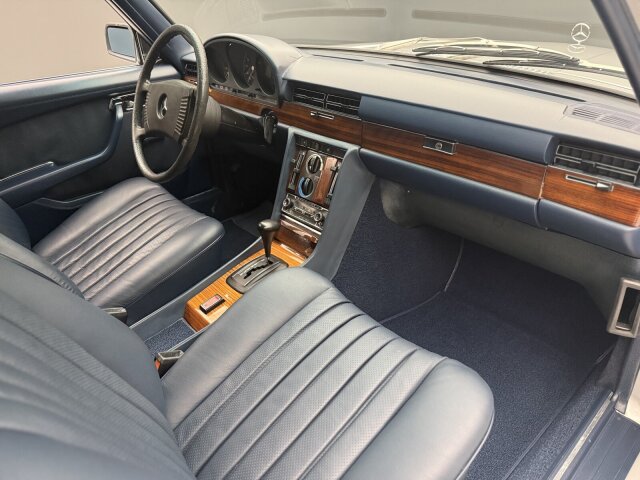 Mercedes-Benz 450
