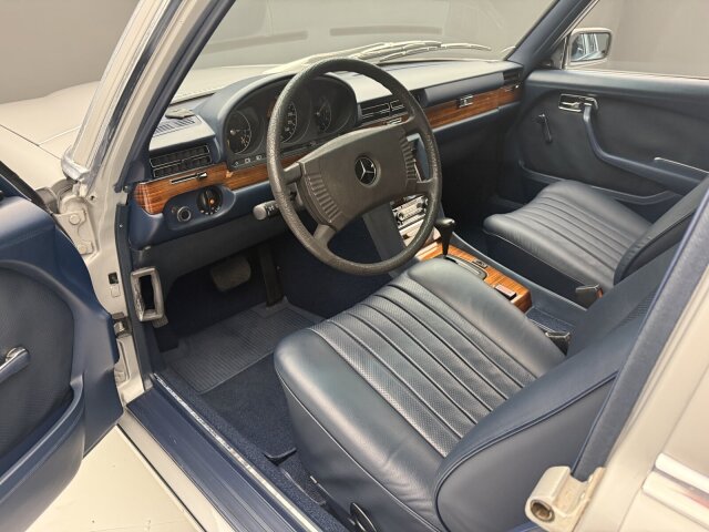 Mercedes-Benz 450