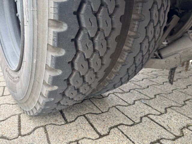 Mercedes-Benz -