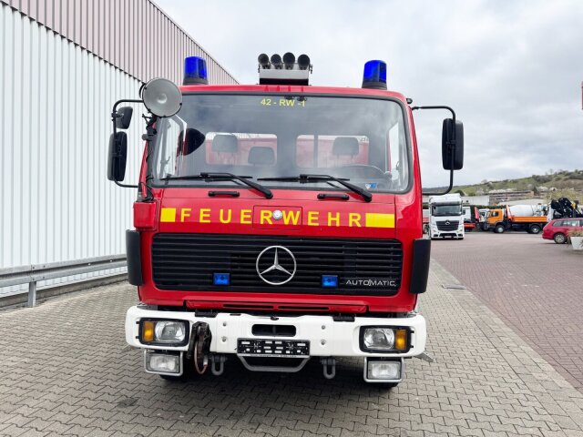 Mercedes-Benz -