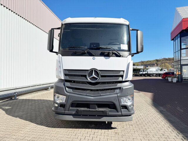 Mercedes-Benz Arocs
