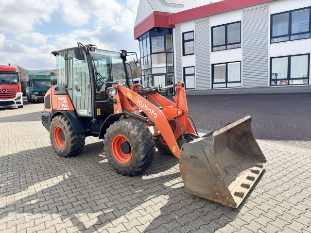 Kubota Andere