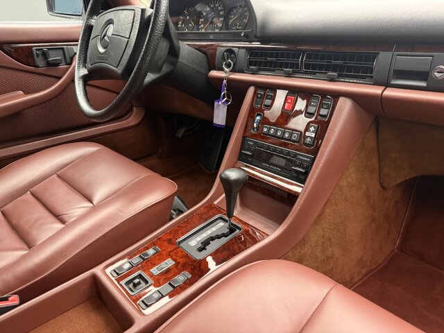 Mercedes-Benz 500