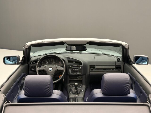 BMW 320 i
